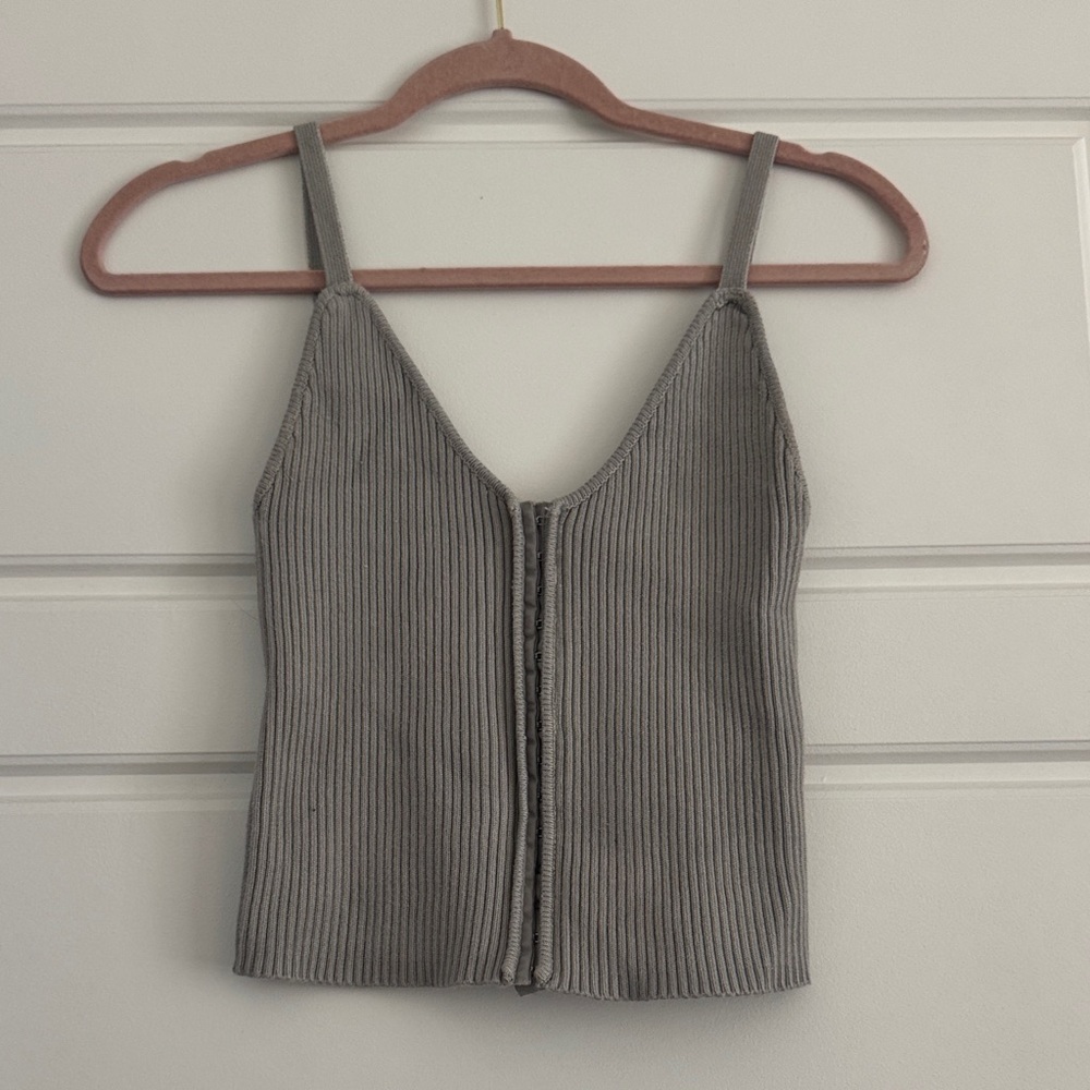 Zara Ribbed Button-Front Cami — Gray